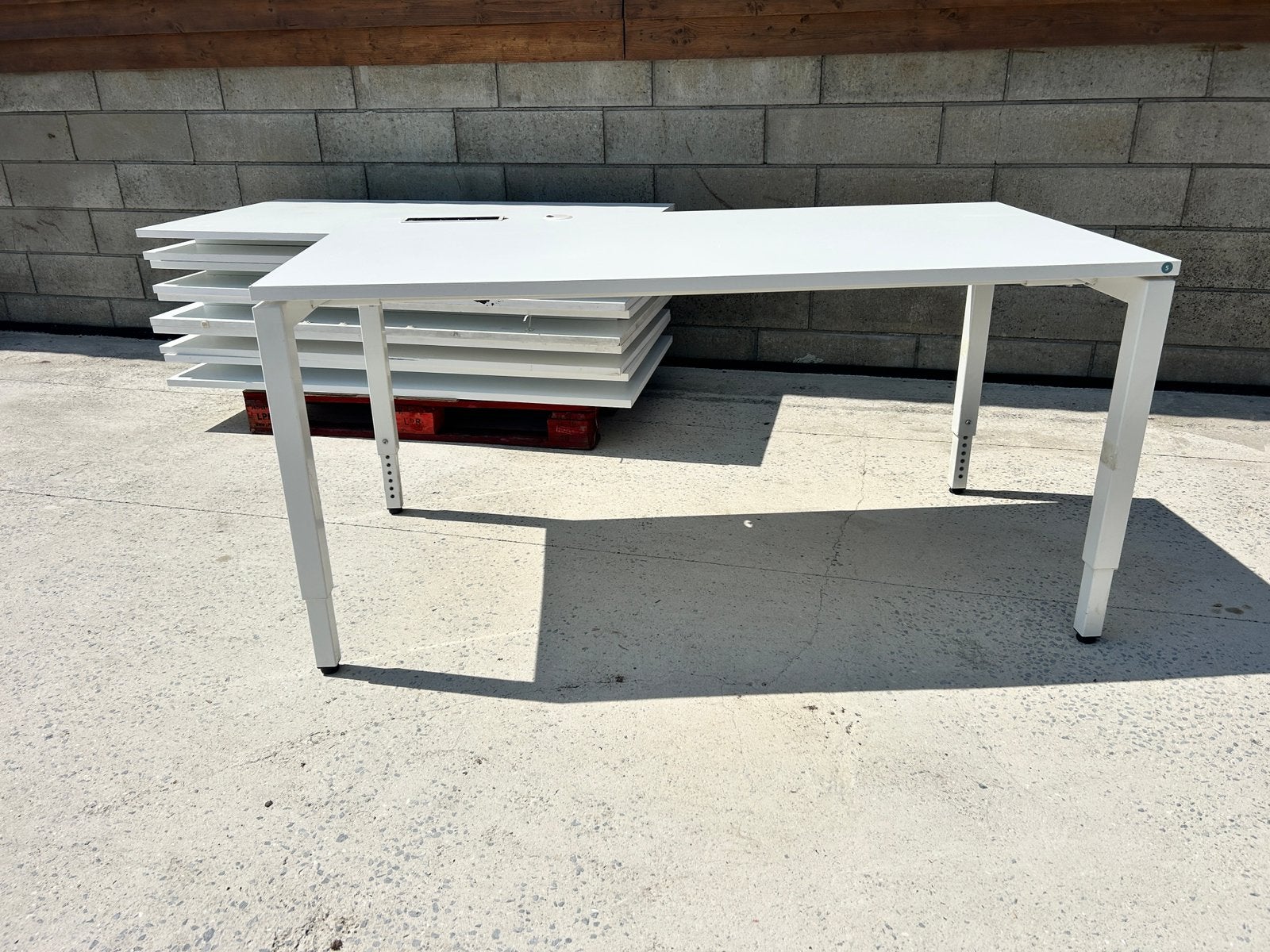 TABLES DE BUREAU  160  80 CM IDÉALES POUR ATELIERS établis, Doe-het-zelf en Bouw, Ophalen, Zo goed als nieuw