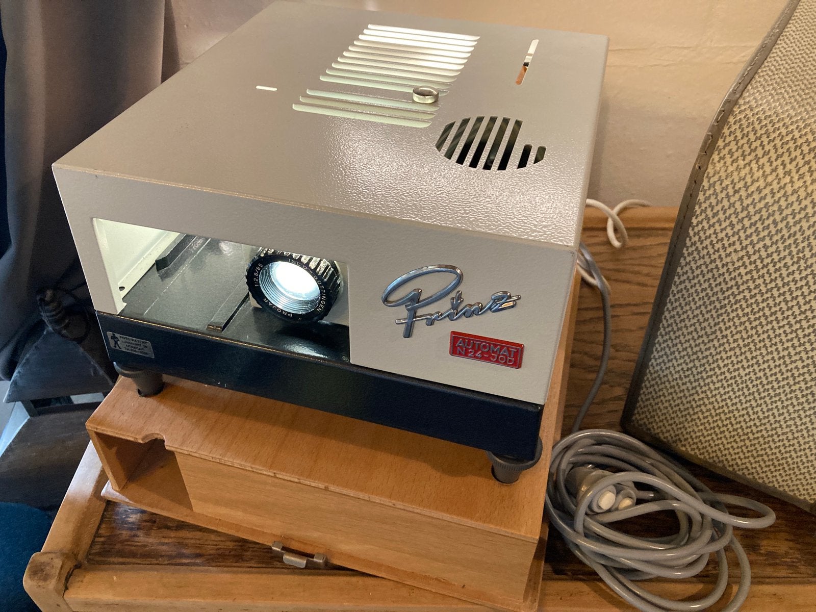 Vintage diaprojector Prinz - automat N24 - JOD, Audio, Tv en Foto, Diaprojectoren, Ophalen, Gebruikt