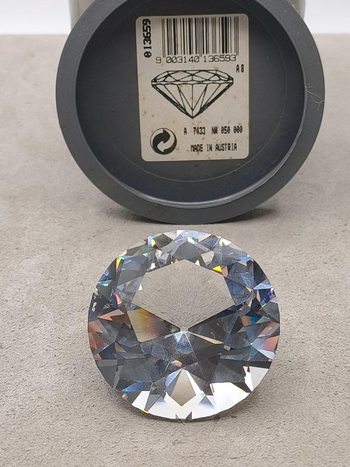 Swarovski Facetsteen medium., Ophalen of Verzenden