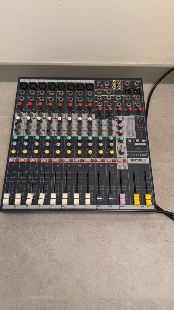 soundcraft, Musique & Instruments, Tables de mixage, Enlèvement, Comme neuf