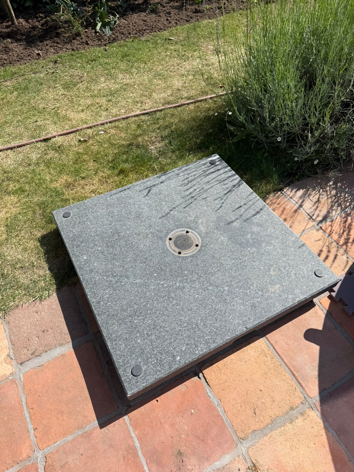 Parasolvoet graniet - 90 kg, Ophalen, Zo goed als nieuw, Parasolvoet