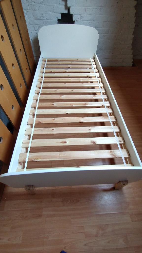 lit une personne, 90 cm, Une personne, Enlèvement, Utilisé