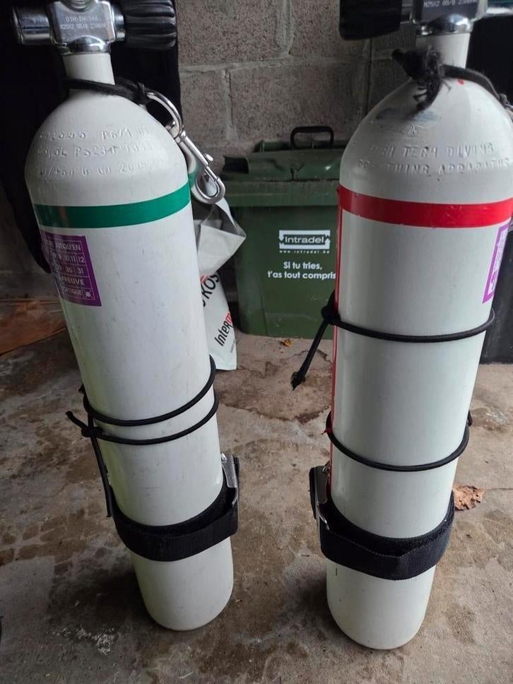 Bouteille 8.5l 200 bars pour sidemont. 2 dispo. Avec gilet h, Enlèvement ou Envoi