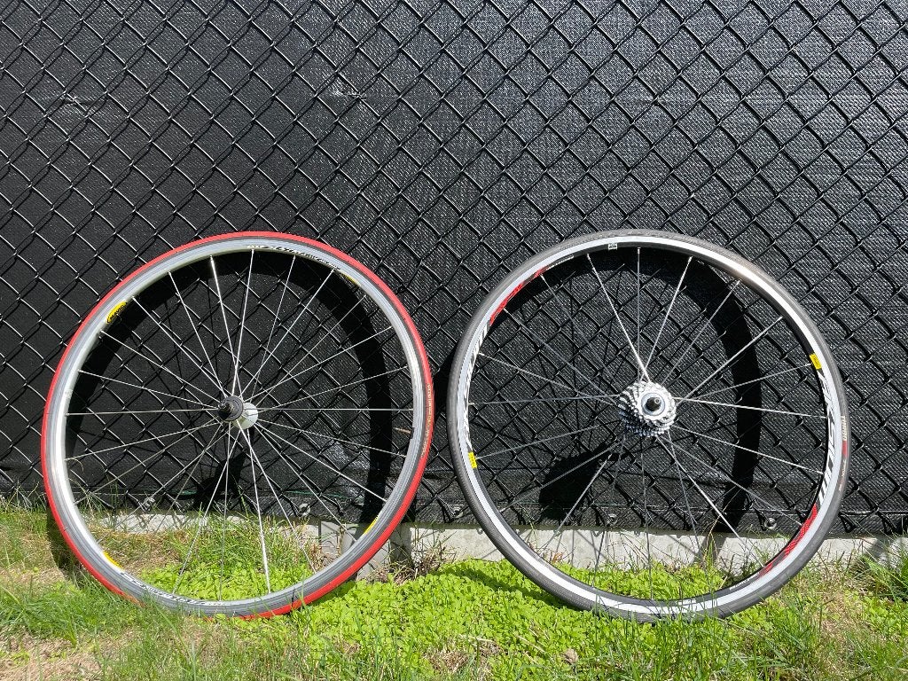 Set Mavic wielen (28 inch), Vélos & Vélomoteurs, Vélos Pièces, Comme neuf, Enlèvement, Aluminium, Mavic