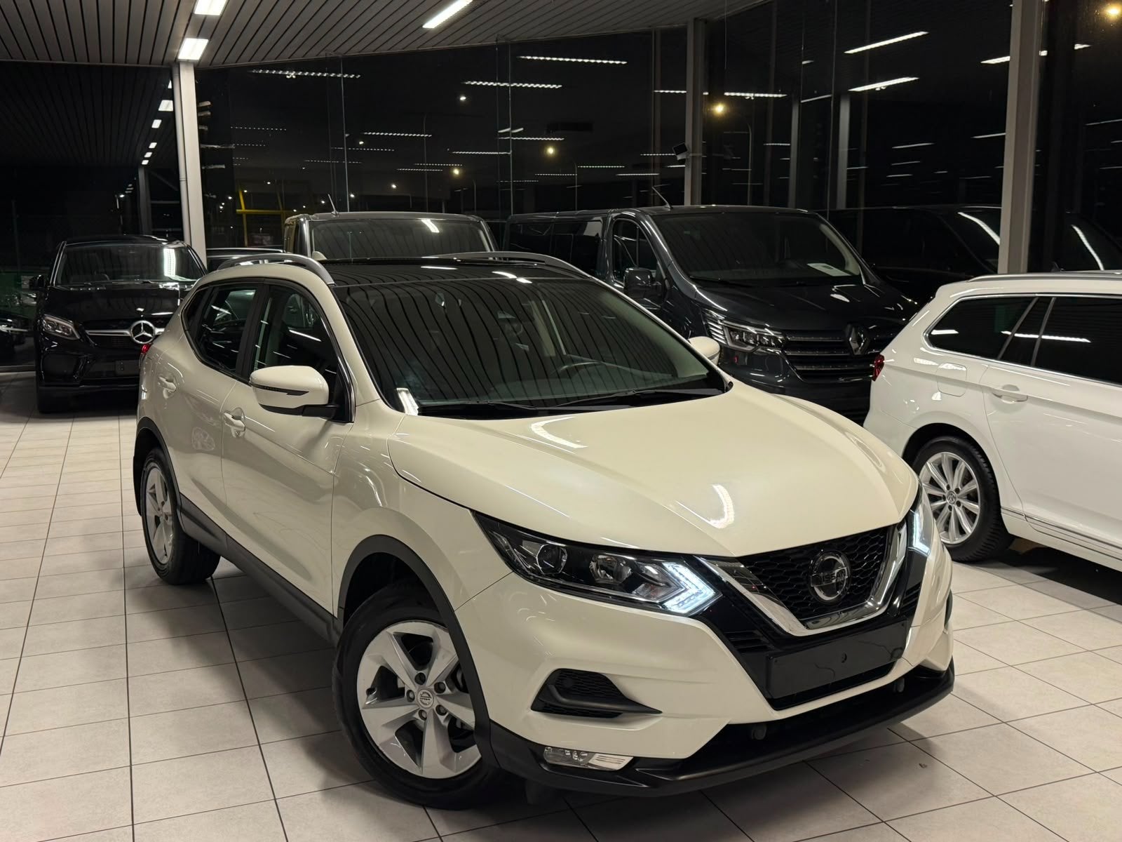 Nissan Qashqai Automatique 1.3i Essence 117kW Euro 6, Autos, Achat, Euro 6, Cruise Control, Autres couleurs