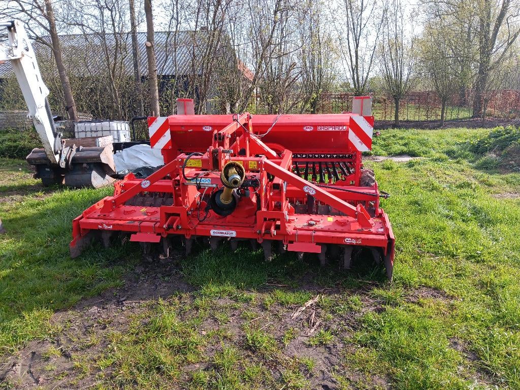 Masschio rotoreg en zaaimachine, Zakelijke goederen, Landbouw | Werktuigen, Ophalen, Akkerbouw, Zaaien, Planten of Poten
