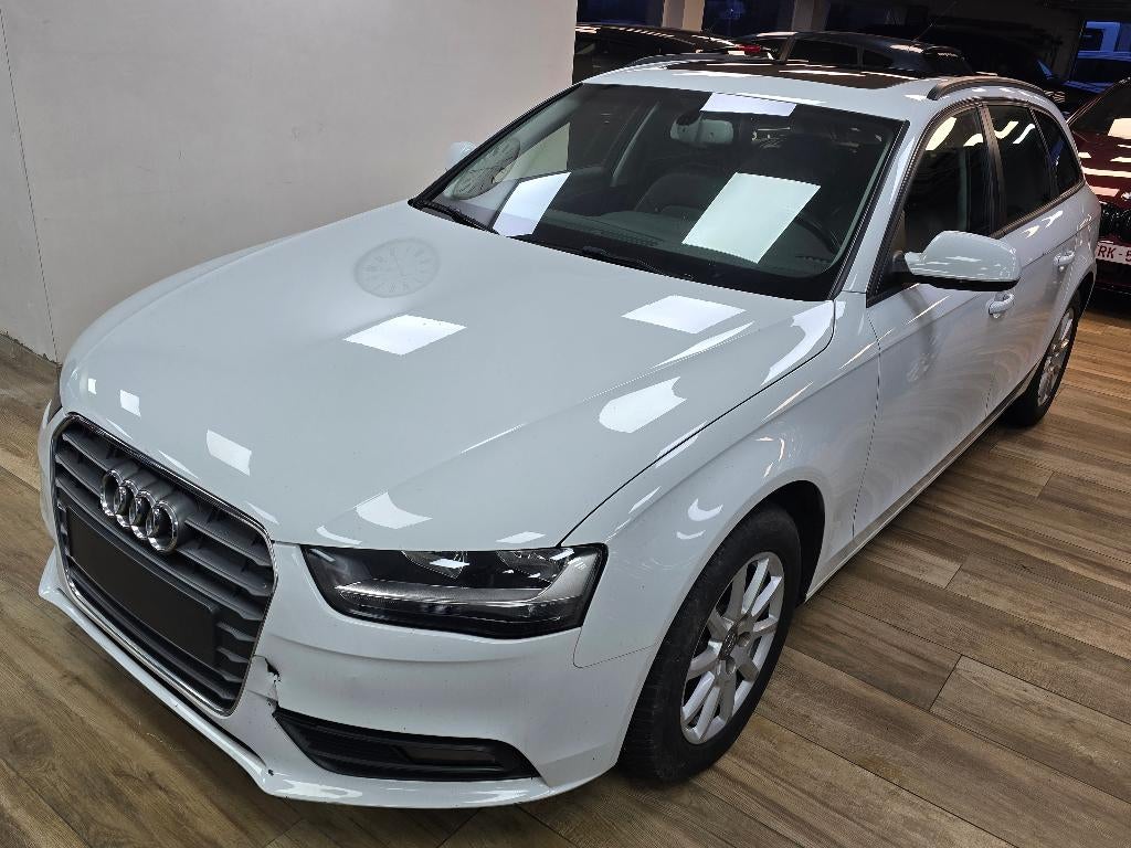 AUDI A4 BREAK 1.8 ess 2012 / BIEN LIRE DESCRIPTIF, Autos, Cuir, Euro 5, Achat, Entreprise
