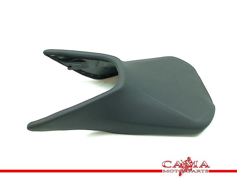 BUDDYSEAT VOOR KTM 125 Duke 2019- (01-2019/-), Dhr. S. di Majo, Gebruikt, Info@cama-motorparts.nl, P.J. Troelstraweg 8 8
3144 CX  MAASSLUIS, NL