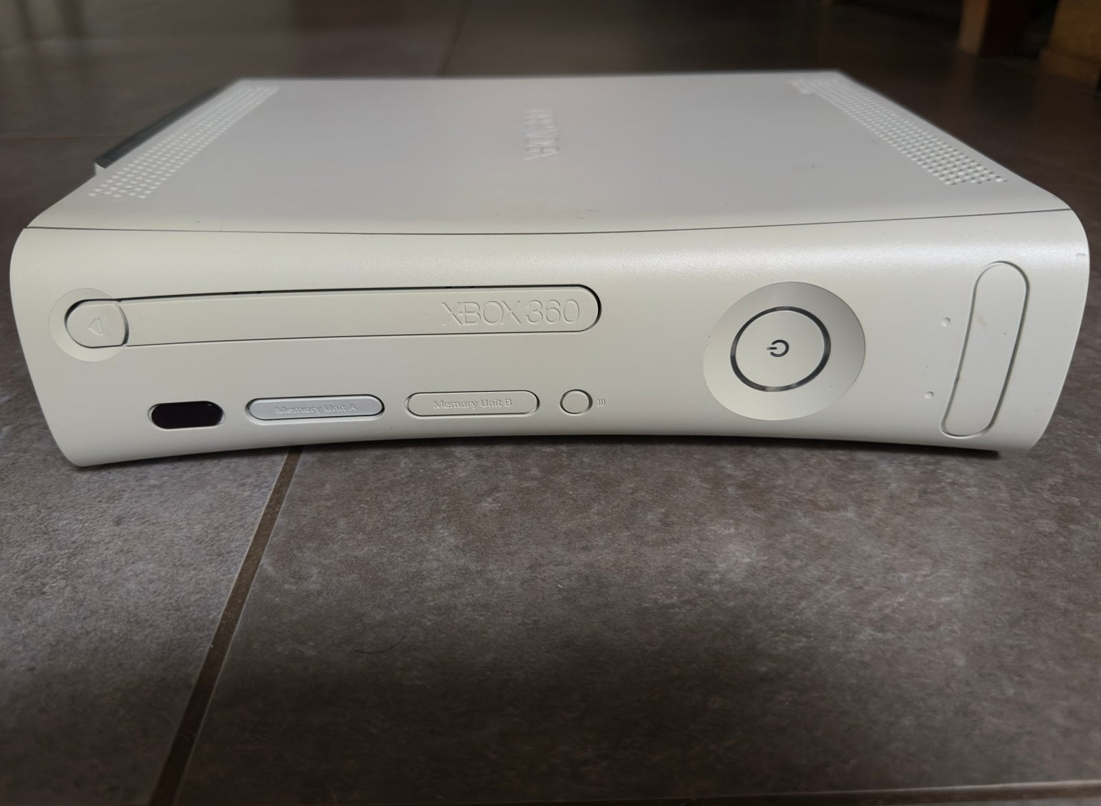 Xbox 360 Arcade, Games en Spelcomputers, Spelcomputers | Xbox 360, Met games, Ophalen of Verzenden, Zo goed als nieuw, Zonder controller