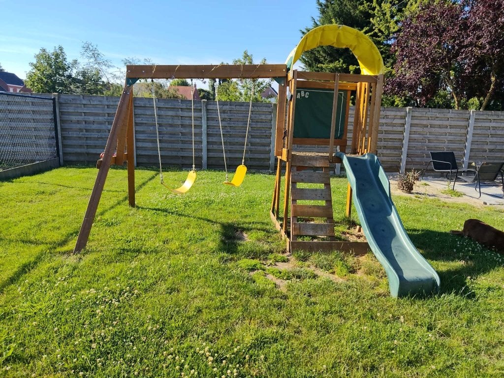 Speelhuis met glijbaan, Kinderen en Baby's, Ophalen, Gebruikt, Schommel