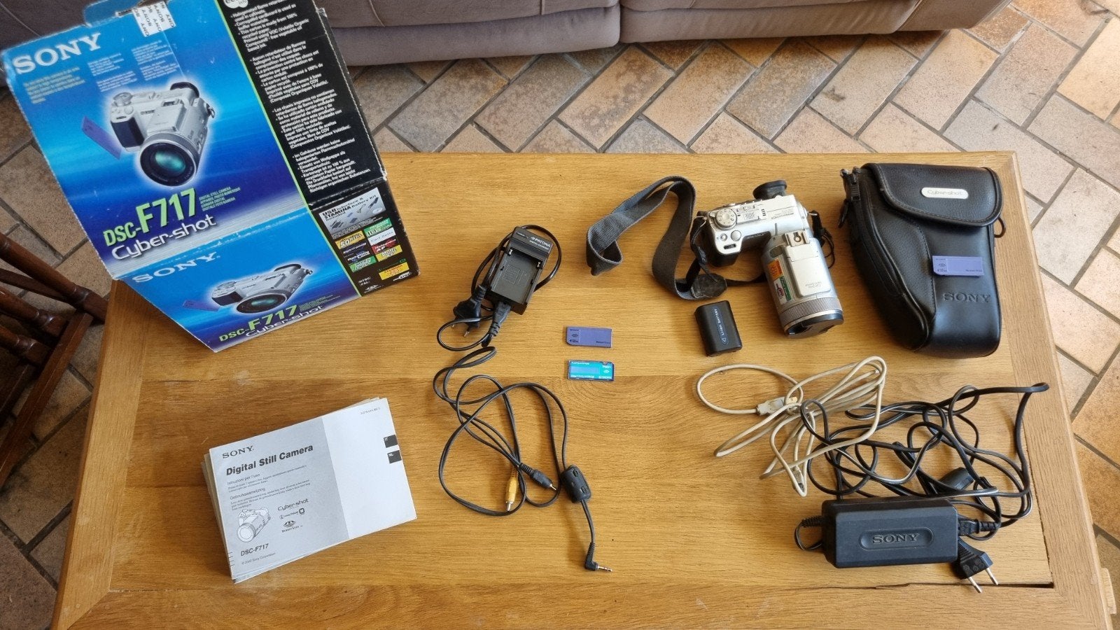 appareil photo sony, Chargeur, Enlèvement, Sony, Utilisé