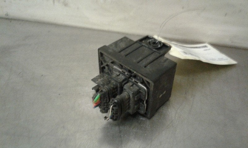 RELAIS BOUGIE PRECHAUFFAGE Fiat Punto Evo (199) (51299012C), Utilisé, Fiat
