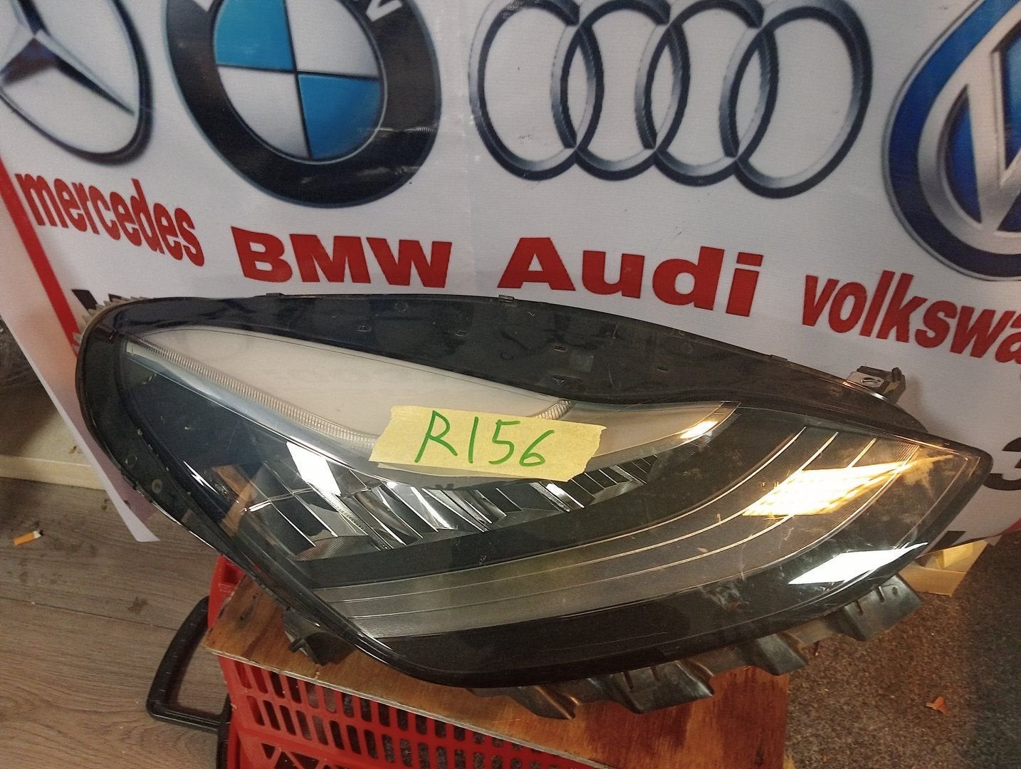 Tesla Model 3 Y 2017-2022 LED Rechts F00HTE701608, -, Utilisé, Autres marques automobiles, -