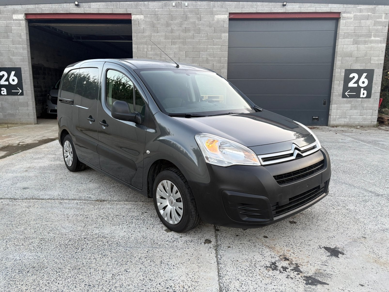 Garantie Citroën Berlingo de 103 km ! ! !, Autos, Argent ou Gris, Achat, Euro 6, Entreprise