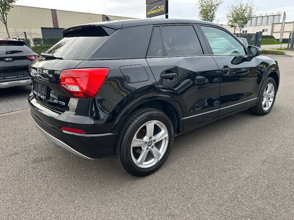 Audi Q2, 1.5 benzine DSG AUTOMAAT 150 pk, LEDER / CAMERA, Autos, Achat, Entreprise, https://public.car-pass.be/vhr/8a985dc2-f48c-497b-8c91-5e14370881cf
