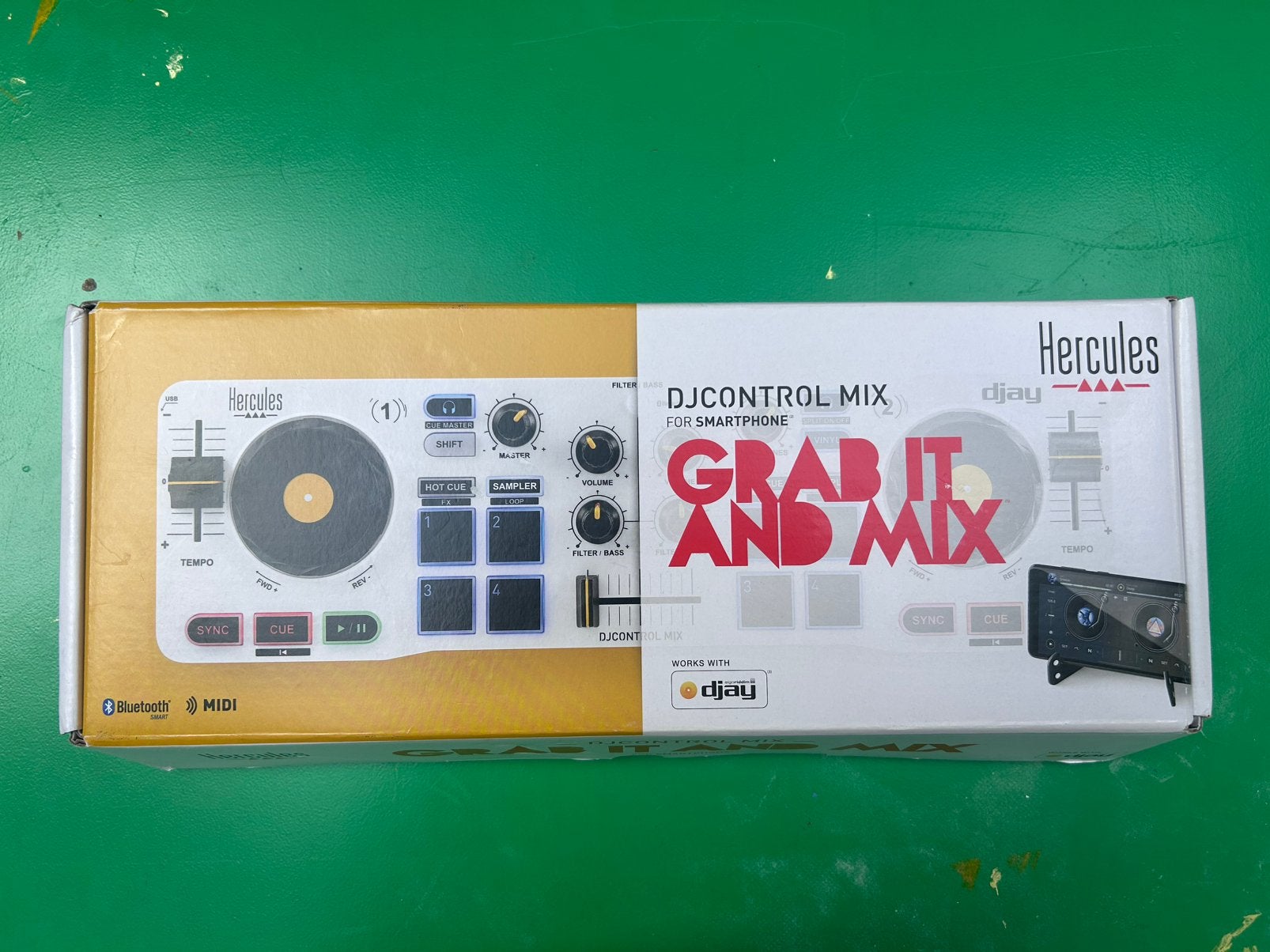 Various Dj Controllers, Musique & Instruments, DJ sets & Platines, Enlèvement ou Envoi, Comme neuf
