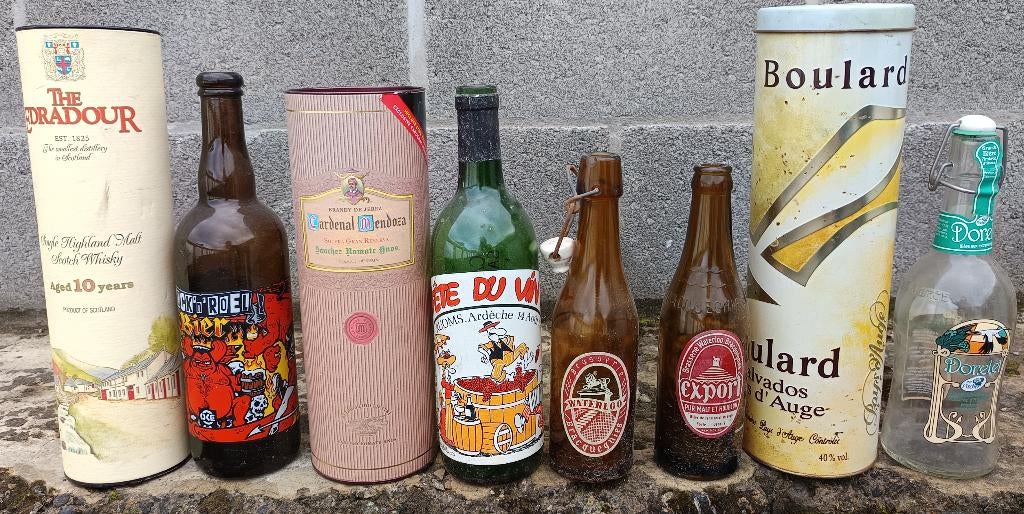bouteilles sérigraphiées vin ,champagne(collection), Enlèvement, Utilisé, Autres régions, Champagne