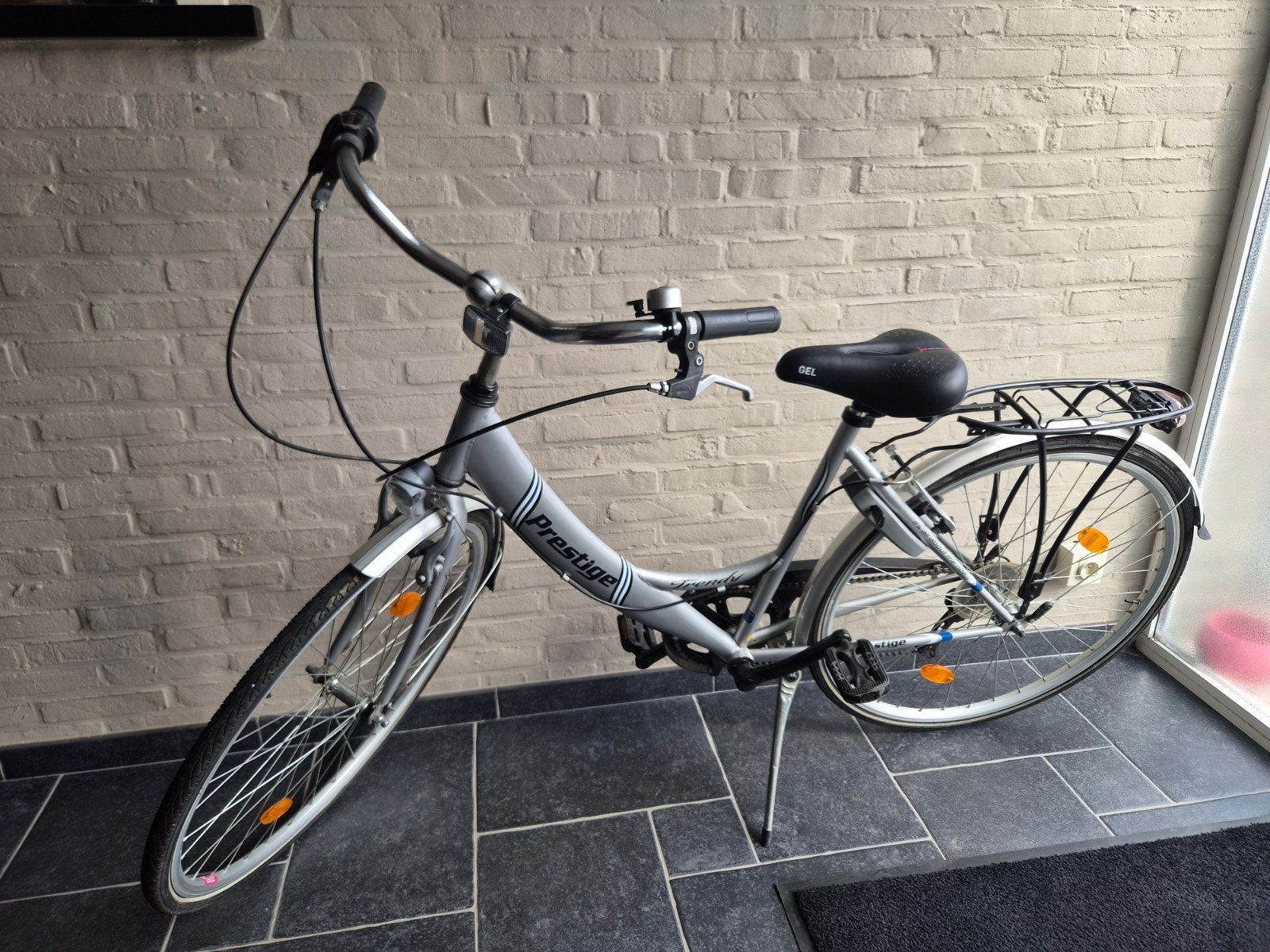 Damesfiets, Fietsen en Brommers, Ophalen