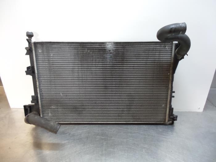 Radiateur d'un Opel Vectra (Vectra C 02-), -, Opel, 3 mois de garantie, Utilisé