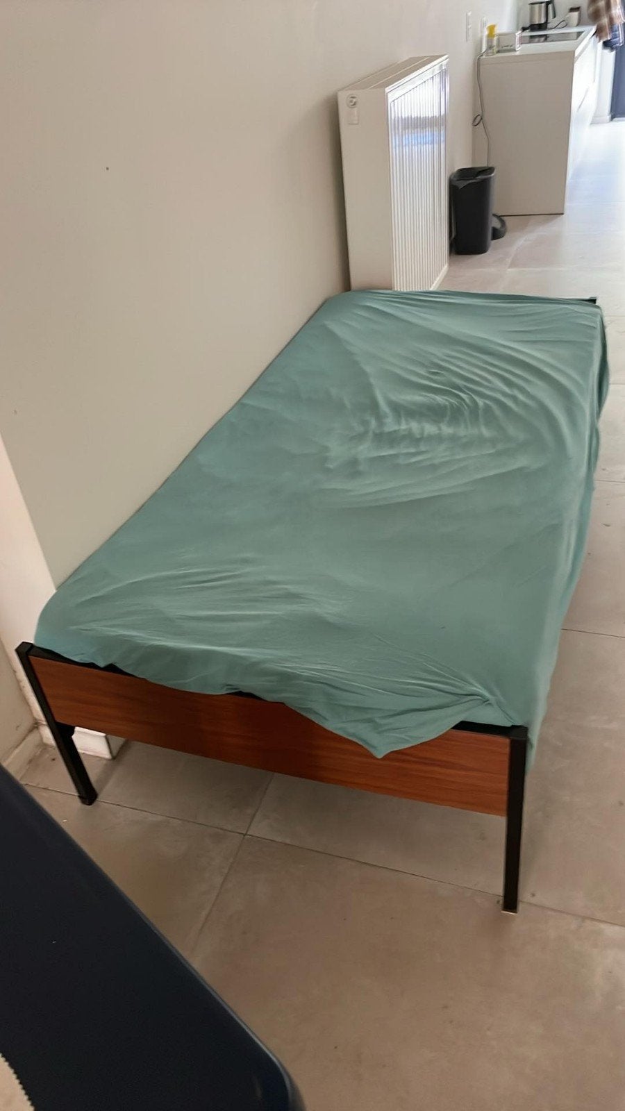 Eenpersoonsbed, Ophalen
