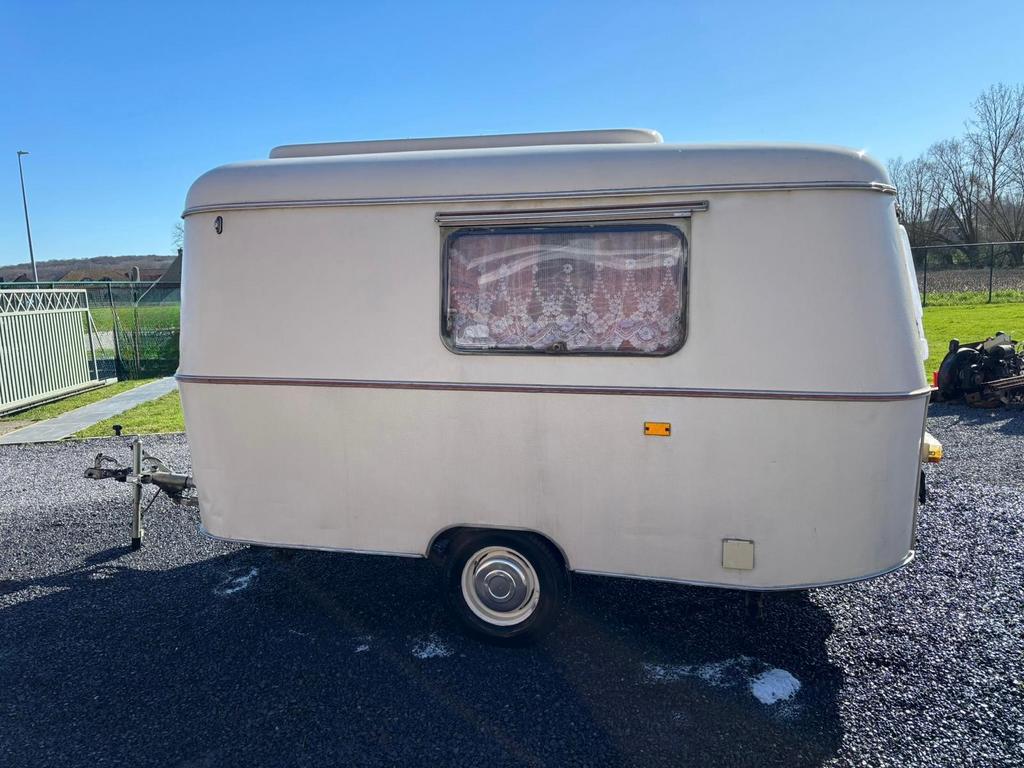 Eriba pan 750kg in goede staat, Reservewiel, Rondzit, Omvormbare zithoek, Tot en met 3