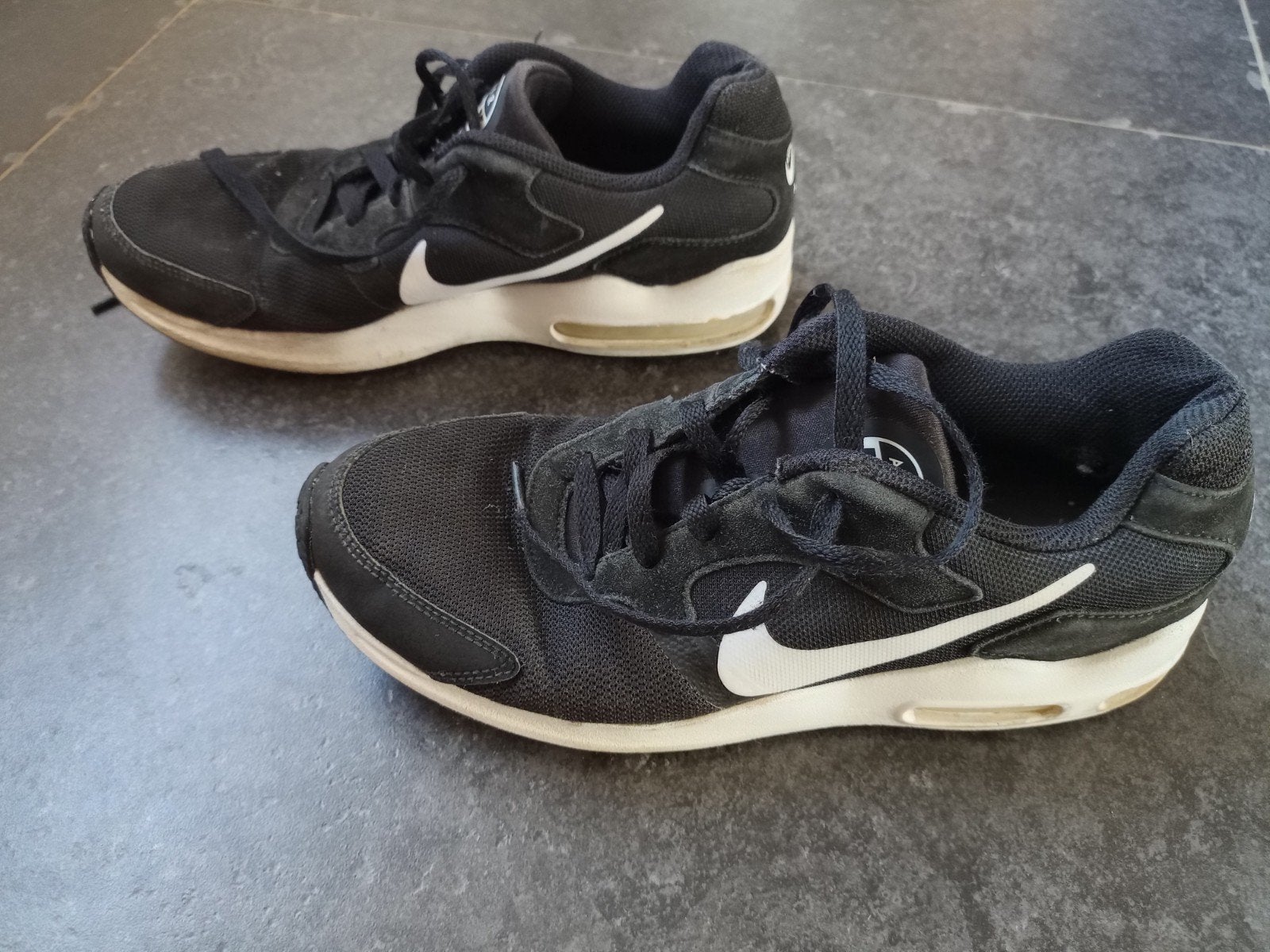 Nike air Max noir pointure 40, Enfants & Bébés, Enlèvement ou Envoi, Utilisé