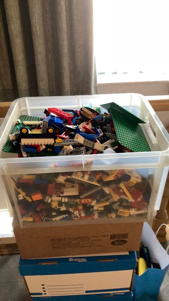 Curverbak vol lego blokjes, Ophalen, Zo goed als nieuw