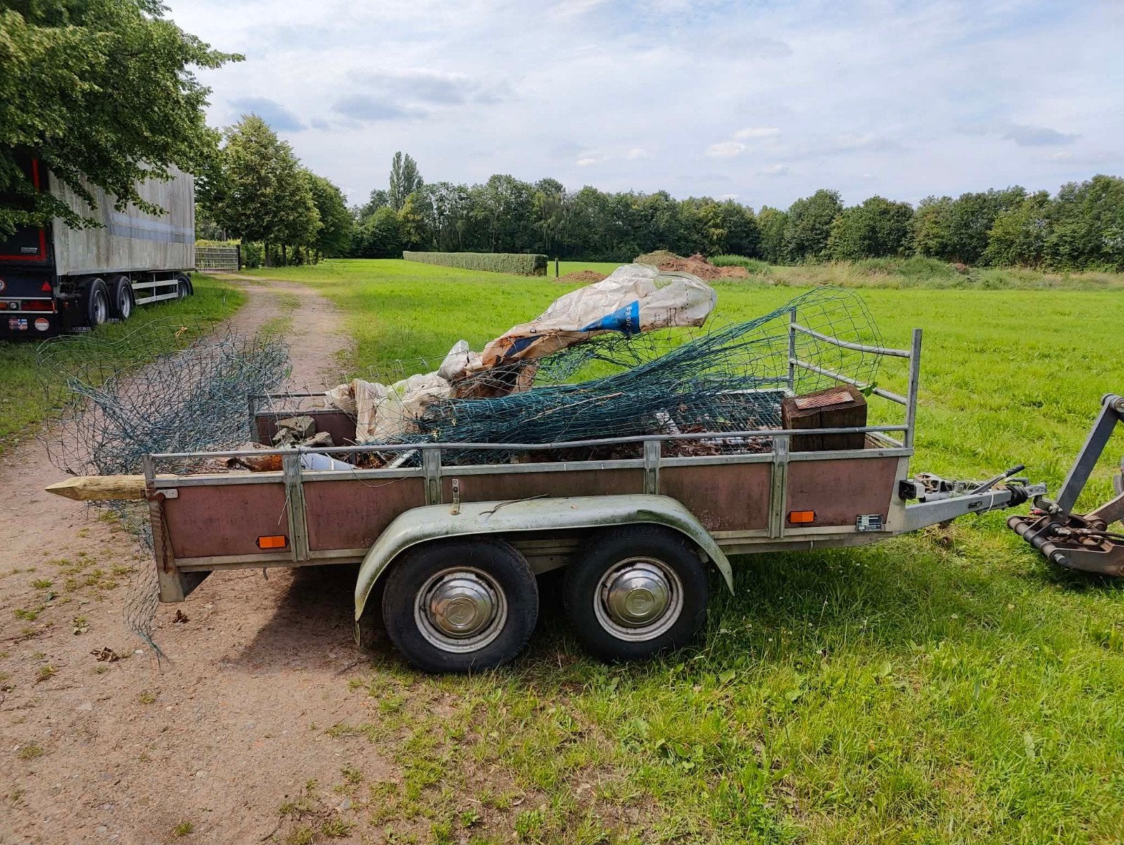 Remorque freinée de 3,5 tonnes, Enlèvement