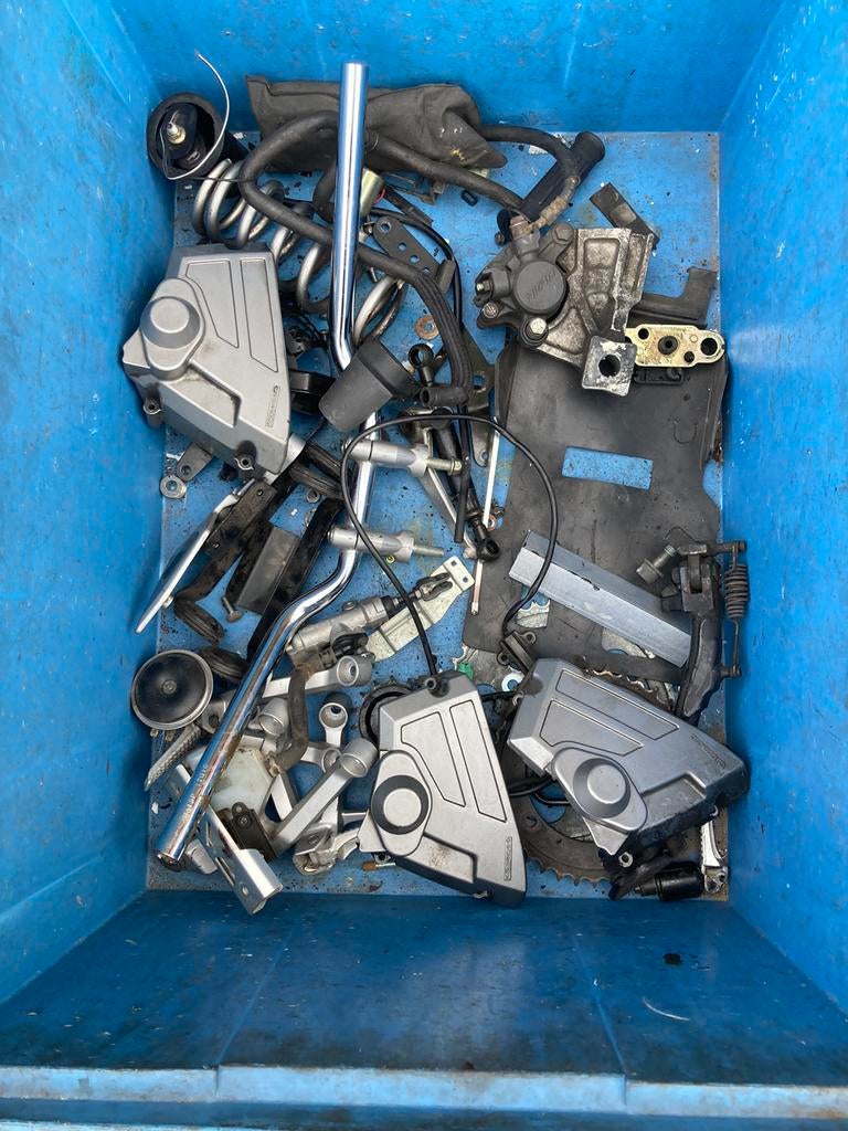 Onderdelen SV650 SV1000 2003-2007 4 dozen vol, Enlèvement