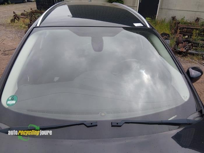 Voorruit van een Ford Focus, Gebruikt, -, -, Ford