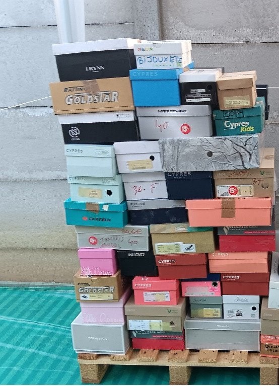 lot de brocante, Divers, Enlèvement