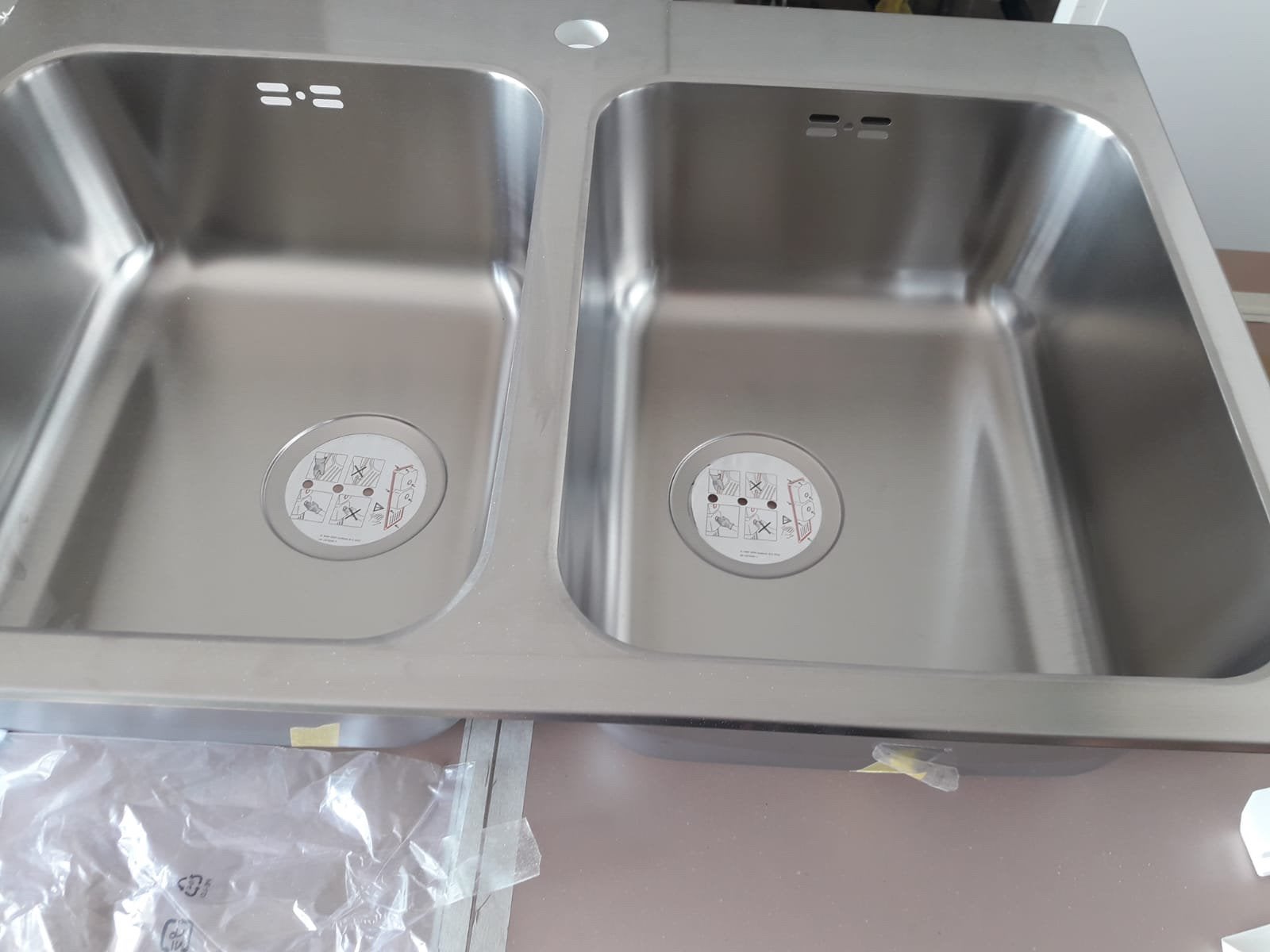 évier de cuisine neuf en acier inoxydable. 75x52 cm, Neuf, Moins de 100 cm, Enlèvement, 50 à 100 cm