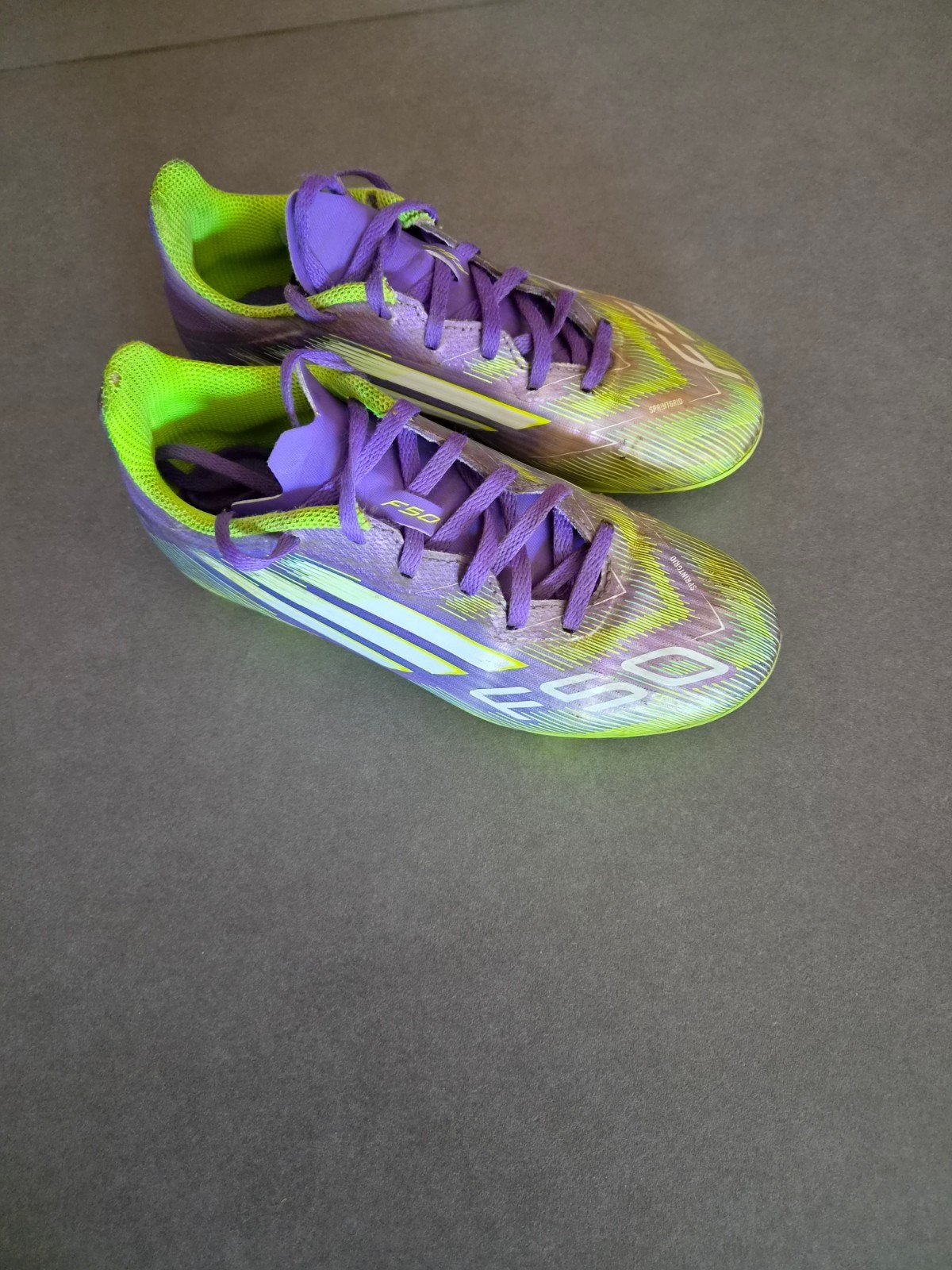 voetbalschoen Adidas F50  maat 35, Ophalen, Adidas