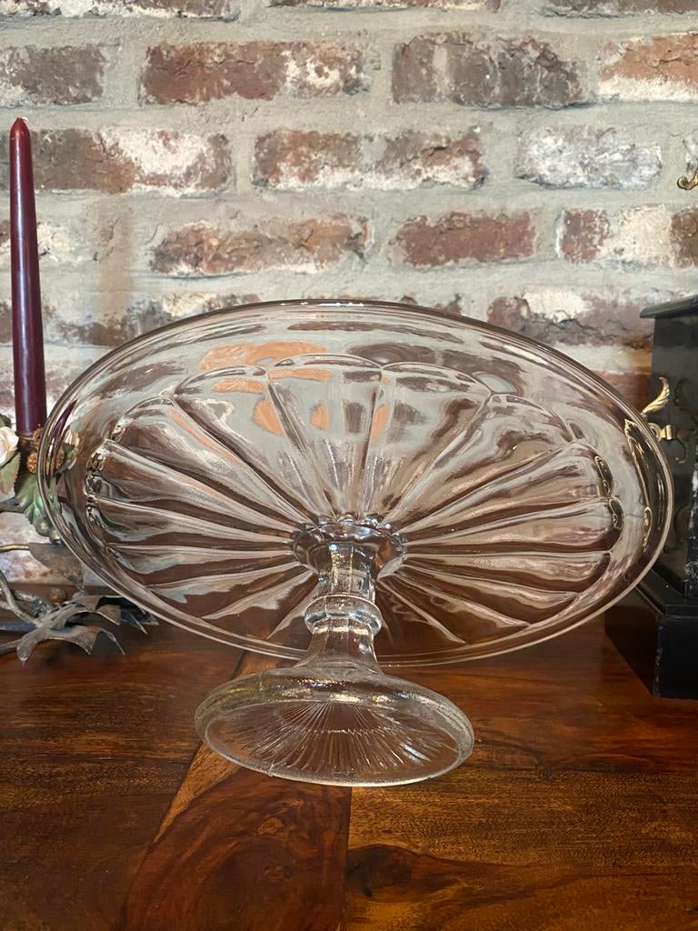 Brocante taartschotel, Ophalen