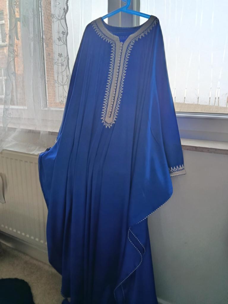 Robe marocaine, Bleu