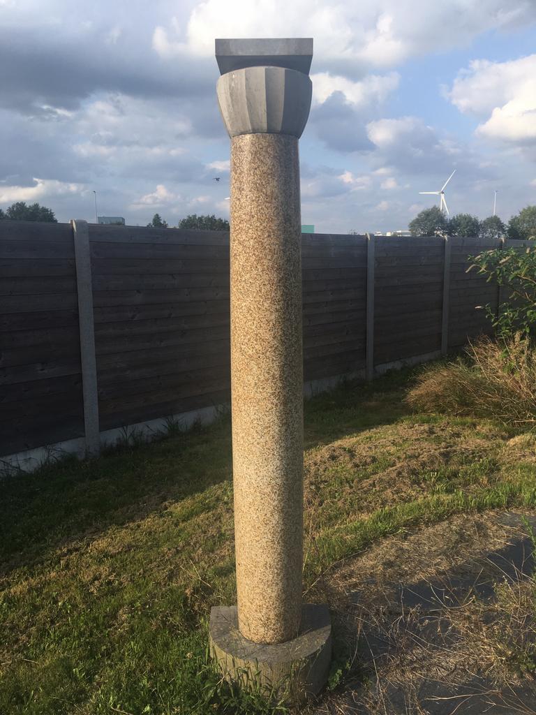 2 zuilen natuursteen, Tuin en Terras, Tuinbeelden, Ophalen, Gebruikt, Steen