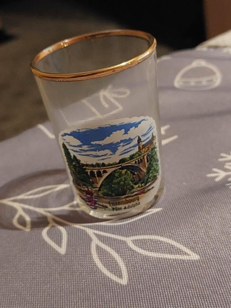 Borrelglas / Luxemburg / Pont d'Adolphe, Verzamelen, Verzenden, Zo goed als nieuw, Borrel- of Shotglas
