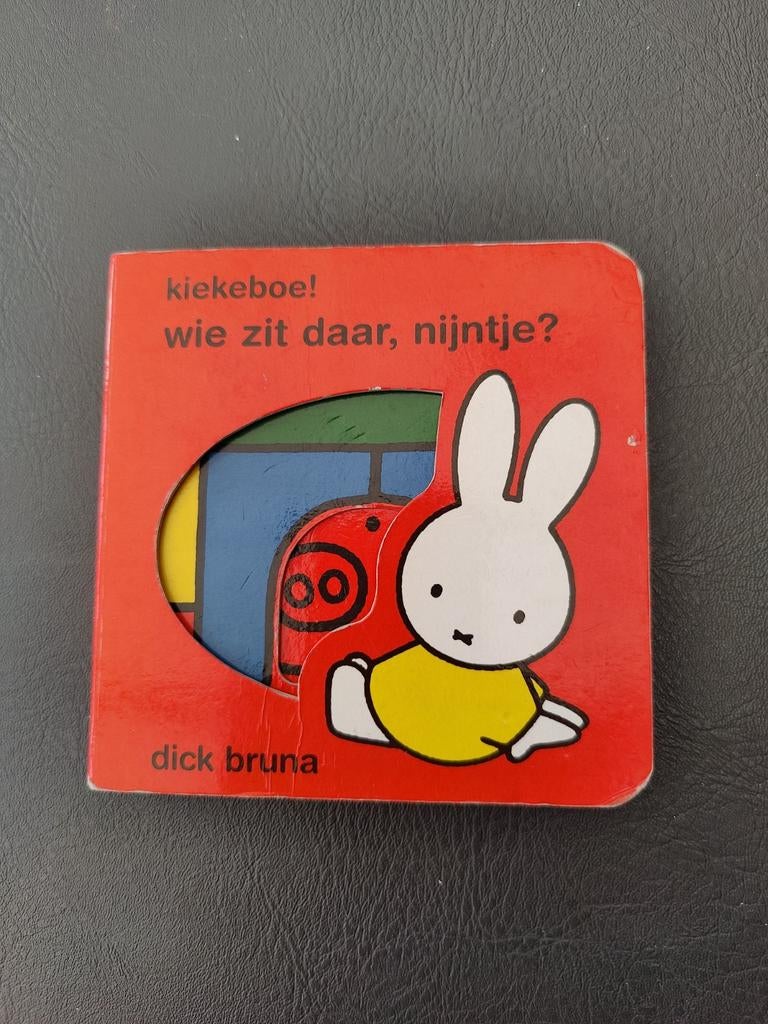 Dick Bruna - Kiekeboe! wie zit daar, Nijntje?, Ophalen of Verzenden, Zo goed als nieuw, Dick Bruna