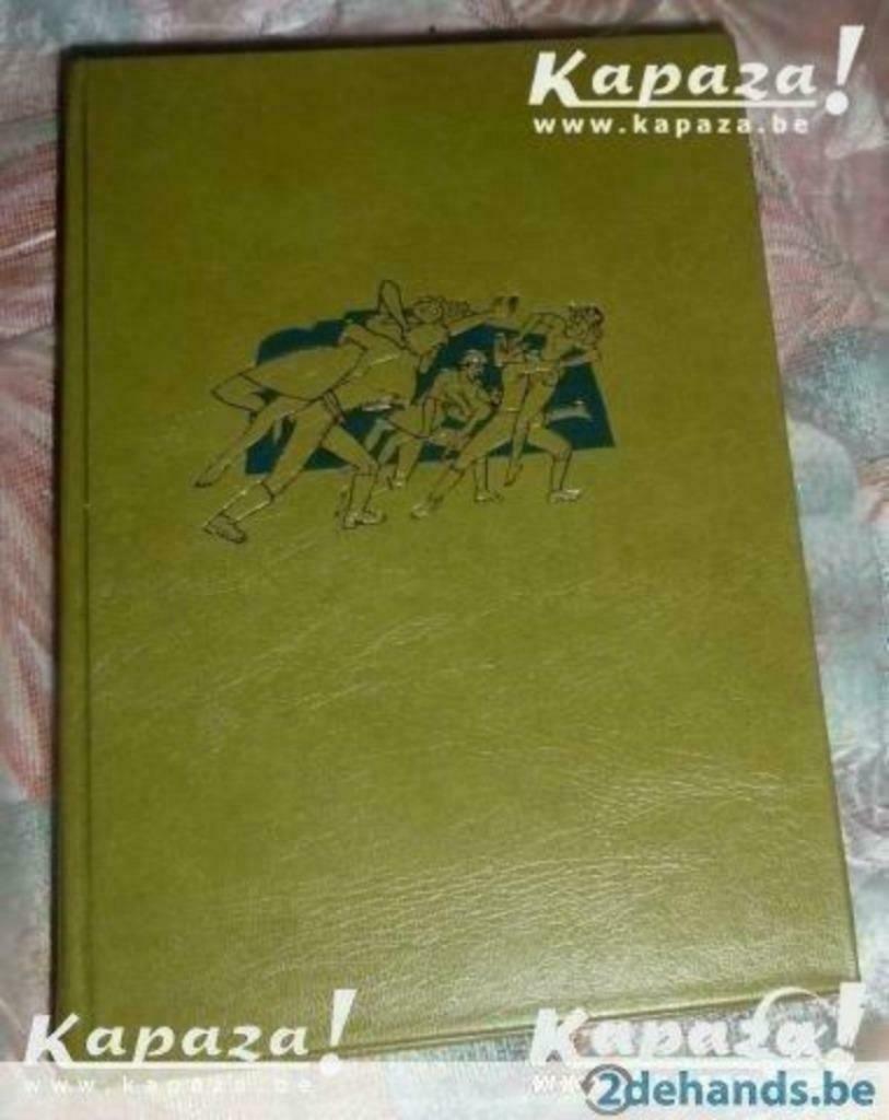 Boeken deel 4, Ophalen of Verzenden, Gelezen