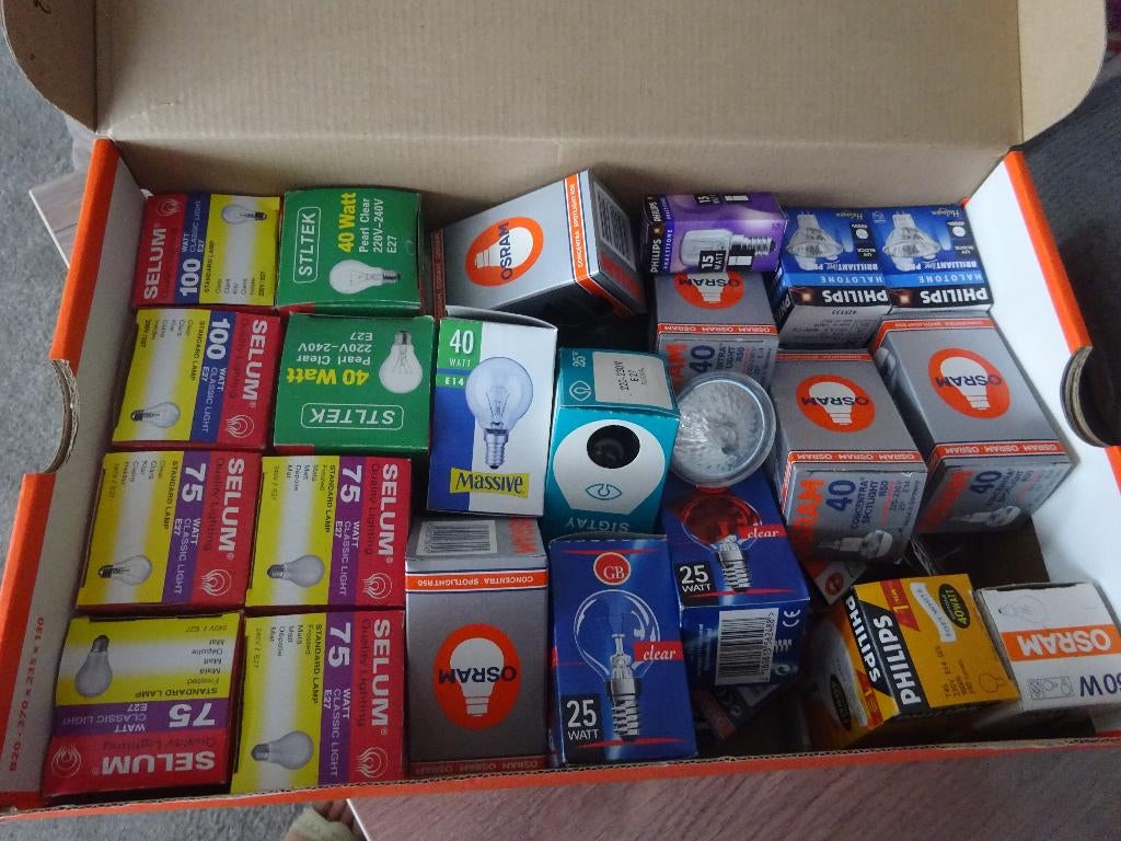 lampen , halogeen spotjes, Ophalen, Nieuw
