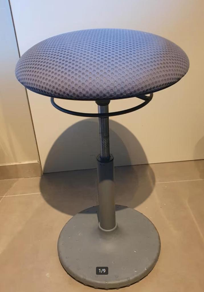 Ergonomische bureau kruk, Ophalen, Zo goed als nieuw, Bureaukruk, Grijs