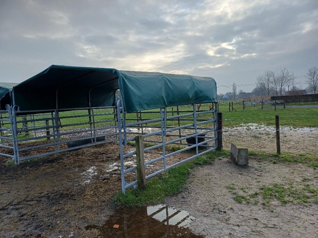 Verplaatsbaar schuilhok, Pâturage, 2 ou 3 chevaux ou poneys