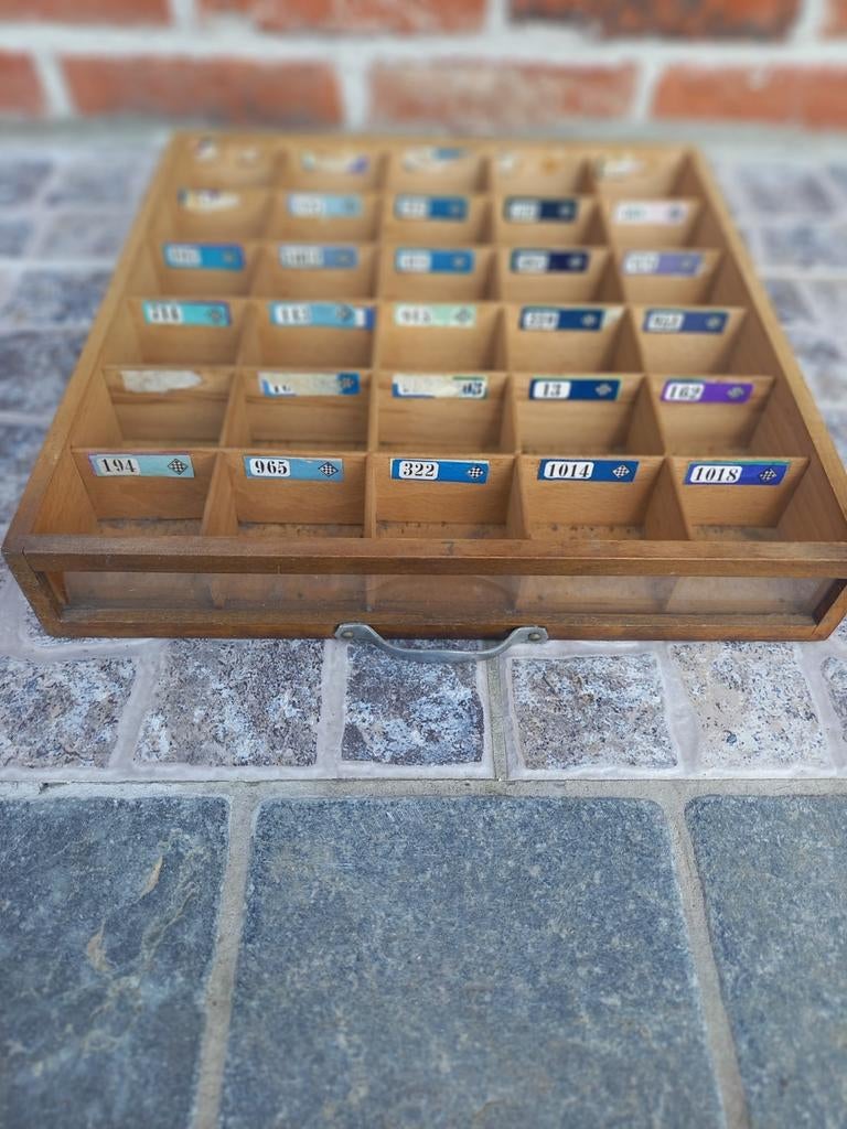 Guterman kastlade voor fournituren, Ophalen of Verzenden