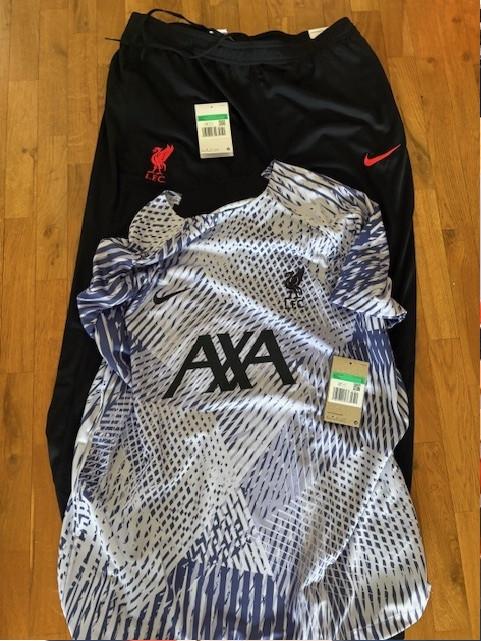 Bas de training + vareuse Fc Liverpool XL neuf  - 55 EUR, Enlèvement ou Envoi, Neuf