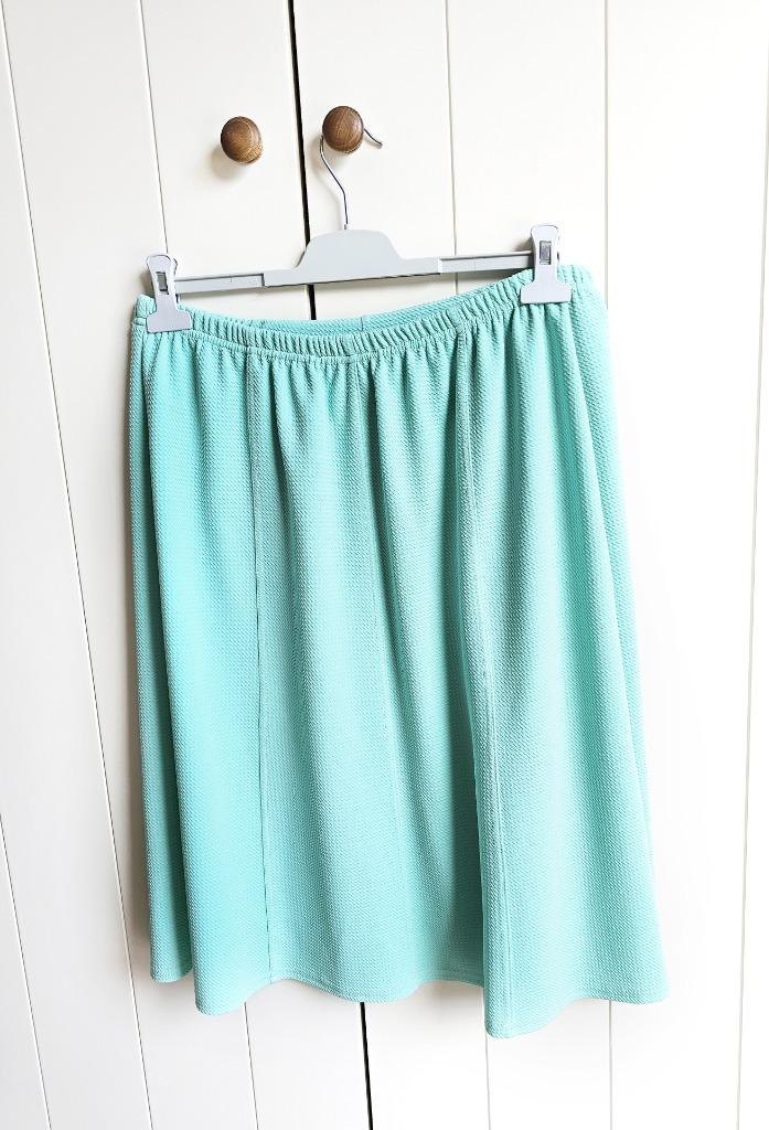 Turquoise zwierige midirok (Bande à Part - vermoedelijk EU 4, Kleding | Dames, Blauw, Bande à part, Maat 42/44 (L), Ophalen of Verzenden