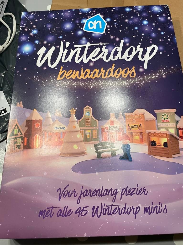 Albert Heijn Compleet Winterdorp kerstdorp mini s, Envoi