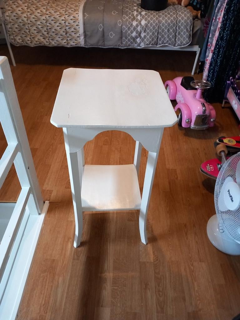Antiek tafeltje 39cm breed en 76cm hoog, Antiek en Kunst, Ophalen
