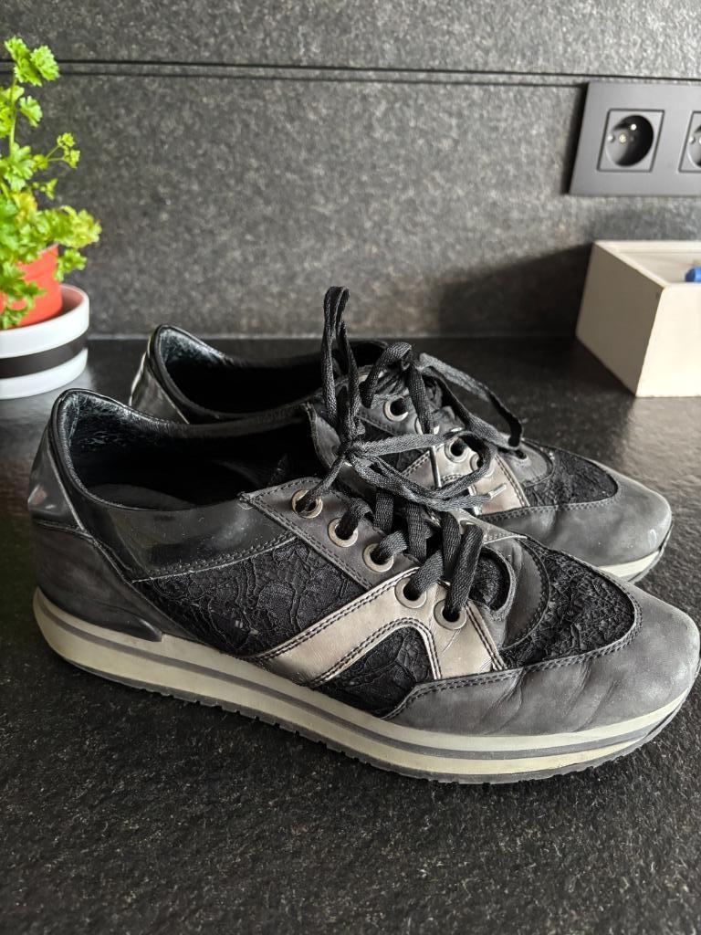 Schoenen DL Sport maat 41, Kleding | Dames, Schoenen, Zwart, Ophalen of Verzenden, Sneakers, Gedragen