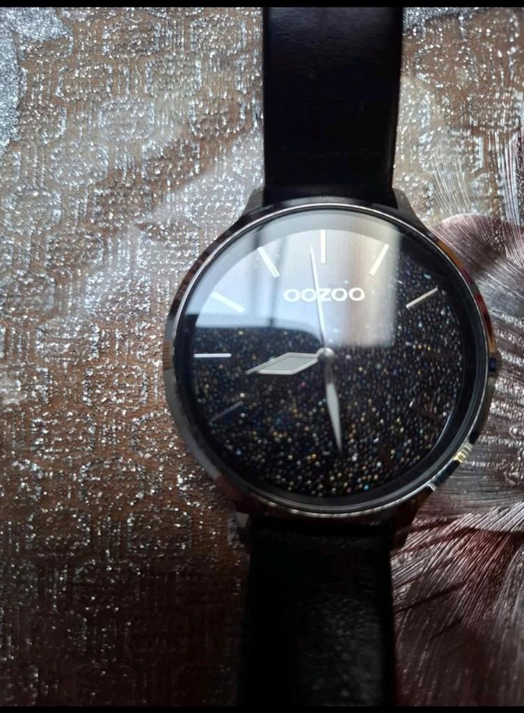 Montre OOZOO femme, Enlèvement