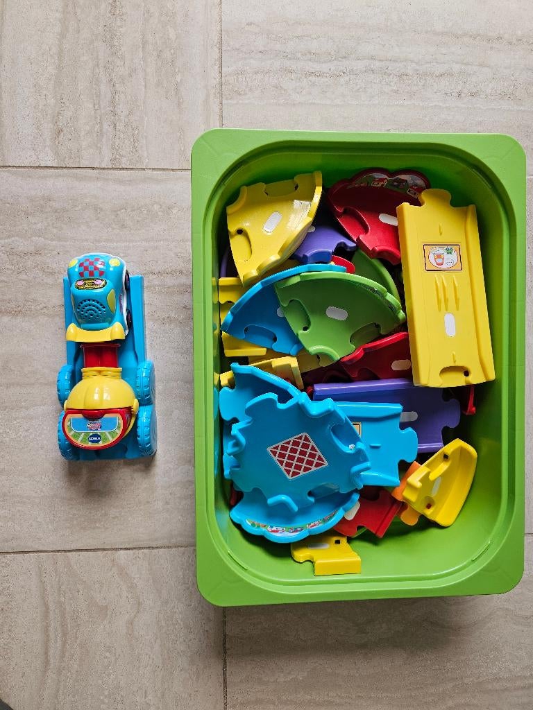 Vtech racebaan + auto raf en lanceerstuk, Onderdelen, Zelf te bouwen, Zo goed als nieuw, Handmatig